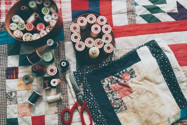 Quilt Tæppe: Tradition og Innovation i Moderne Indretning