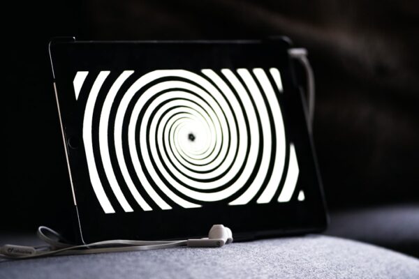 Hypnose Uddannelse: En Guide til At Mestre Det Manipulative Redskab